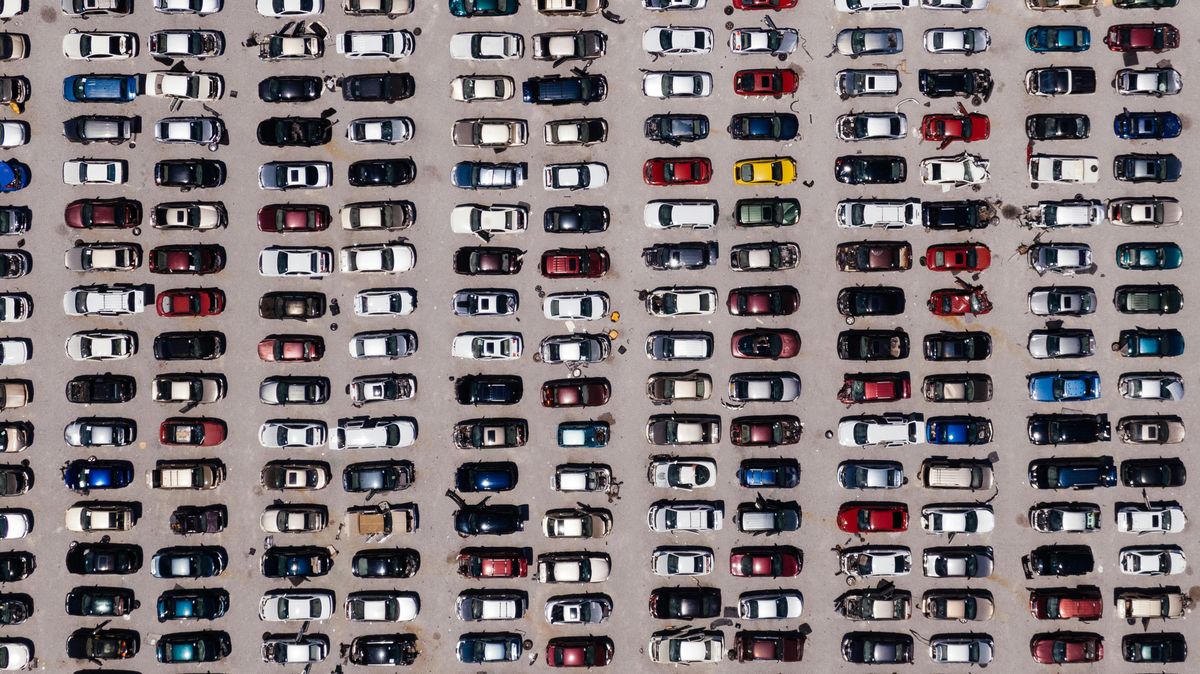 Незаконне резервування паркувальних місць у Києві Illegal-reservation-of-parking-spaces0.jpg
