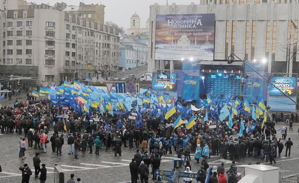 Партия регионов подала заявку на проведение бессрочного митинга на 200 тысяч человек в центре Киева Партия регионов подала заявку на проведение бессрочного митинга на 200 тысяч человек в центре Киева
