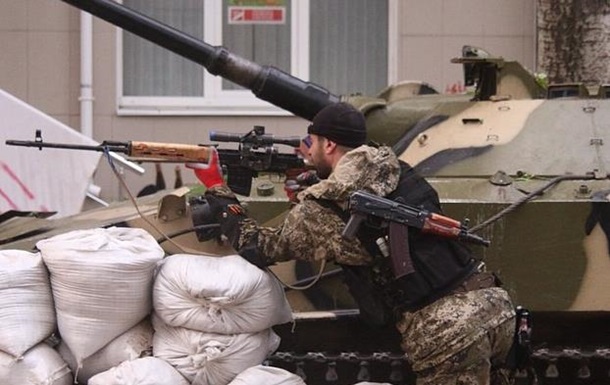Украинская армия штурмует Славянск: видеоподборка Украинская армия штурмует Славянск: видеоподборка