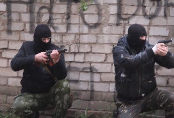 Украинская армия штурмует Славянск: видеоподборка Украинская армия штурмует Славянск: видеоподборка