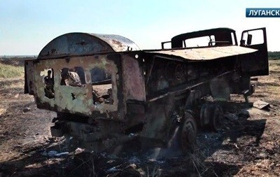 В сети появились кадры обстрелянных позиций украинских силовиков В сети появились кадры обстрелянных позиций украинских силовиков