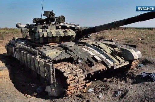 В сети появились кадры обстрелянных позиций украинских силовиков В сети появились кадры обстрелянных позиций украинских силовиков