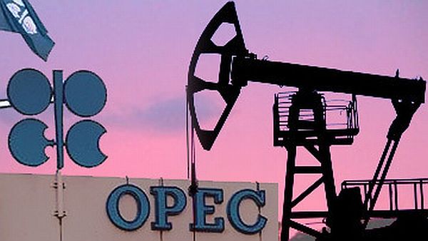 Нефть стремительно дешевеет после решения ОПЕК: цены на Brent упали почти на $6 и достигли $72 Нефть стремительно дешевеет после решения ОПЕК: цены на Brent упали почти на $6 и достигли $72