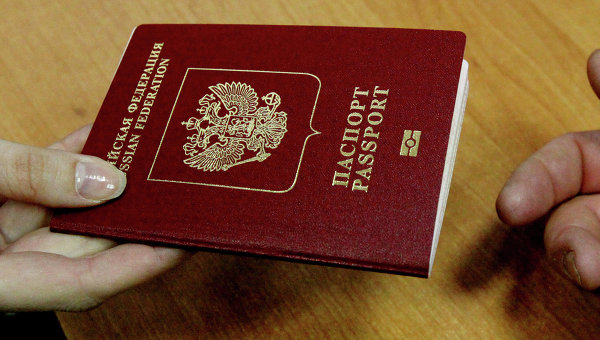 Россияне теперь смогут въезжать в Украину только по загранпаспортам Россияне теперь смогут въезжать в Украину только по загранпаспортам