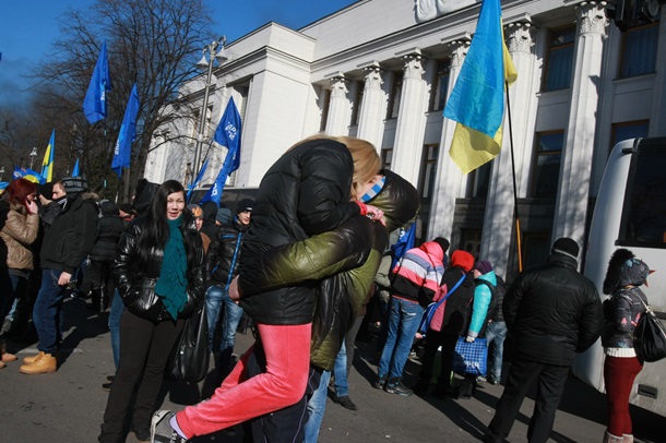 Как на войне. Фотохроники событий в Киеве 18 февраля