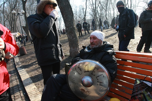 Пострадавшие и раненные митингующие Пострадавшие и раненные митингующие