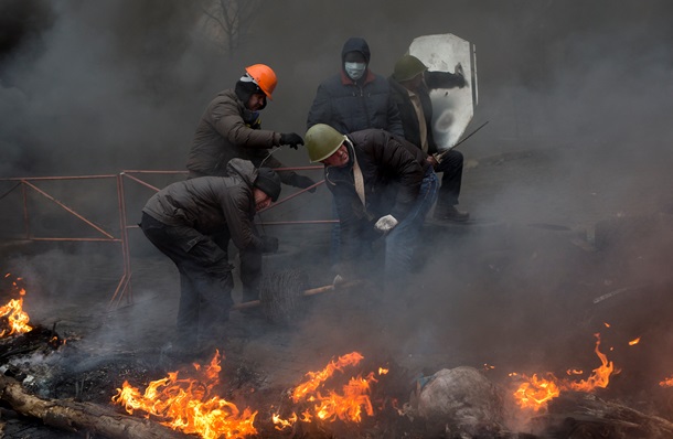 Снайперы во время наступления евромайдановцев