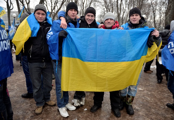 Азаров на Европейской площади. Фоторепортаж с митинга ПР в Киеве Азаров на Европейской площади. Фоторепортаж с митинга ПР в Киеве