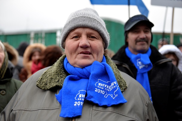 Все ради бюджета. ФотоРепортаж с митинга сторонников Партии регионов под Радой Все ради бюджета. ФотоРепортаж с митинга сторонников Партии регионов под Радой