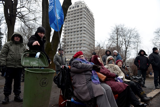 Все ради бюджета. ФотоРепортаж с митинга сторонников Партии регионов под Радой Все ради бюджета. ФотоРепортаж с митинга сторонников Партии регионов под Радой