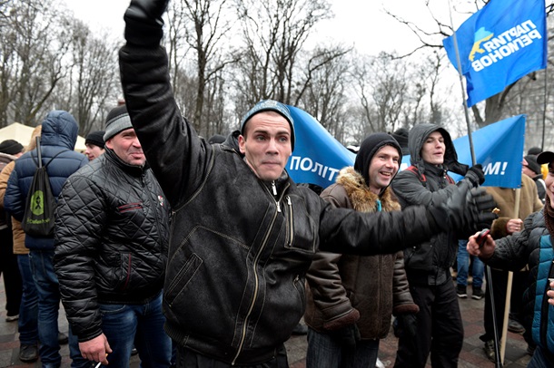 Все ради бюджета. ФотоРепортаж с митинга сторонников Партии регионов под Радой Все ради бюджета. ФотоРепортаж с митинга сторонников Партии регионов под Радой