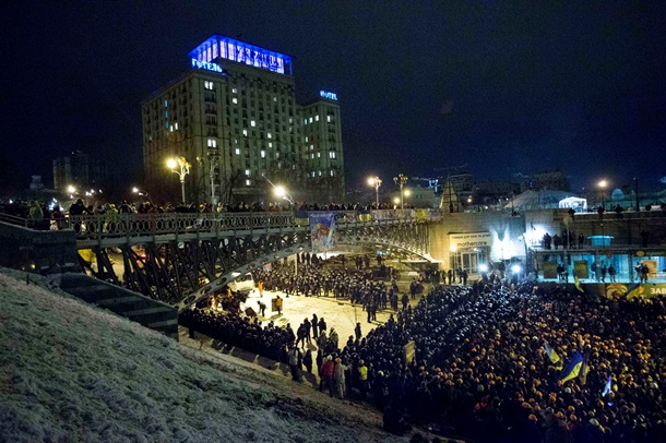 Начало штурма Евромайдана. Фоторепортаж из центра Киева в ночь на 11 декабря