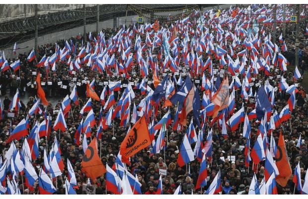 В марше памяти Бориса Немцова в Москве приняли участие более 50 тысяч человек. ФОТОрепортаж В марше памяти Бориса Немцова в Москве приняли участие более 50 тысяч человек. ФОТОрепортаж