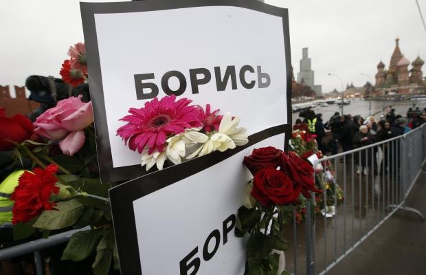 В марше памяти Бориса Немцова в Москве приняли участие более 50 тысяч человек. ФОТОрепортаж В марше памяти Бориса Немцова в Москве приняли участие более 50 тысяч человек. ФОТОрепортаж