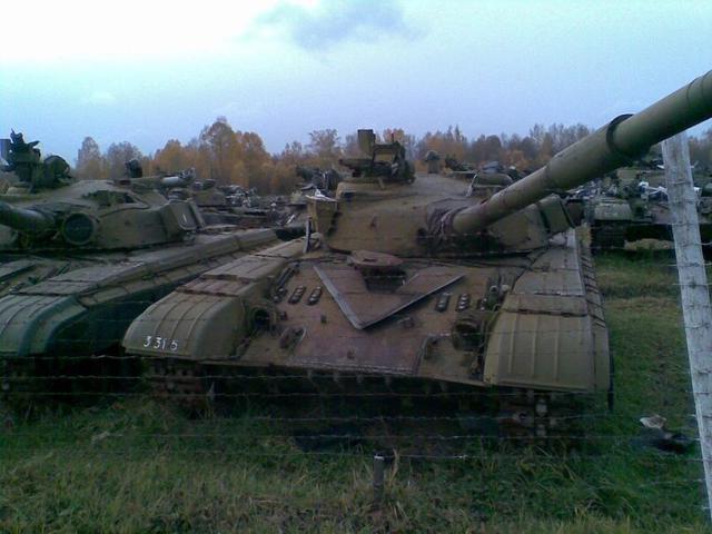 Россия самолетами и поездами отправляет террористам танки для войны на Донбассе. ФОТОрепортаж+ВИДЕО Россия самолетами и поездами отправляет террористам танки для войны на Донбассе. ФОТОрепортаж+ВИДЕО