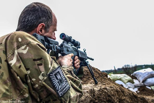 Война, лица, ситуации: американский фотограф обнародовал кадры с передовой в Широкино. ФОТОрепортаж