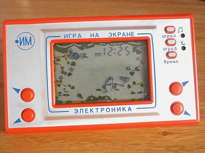 Карманные игры «Электроника»