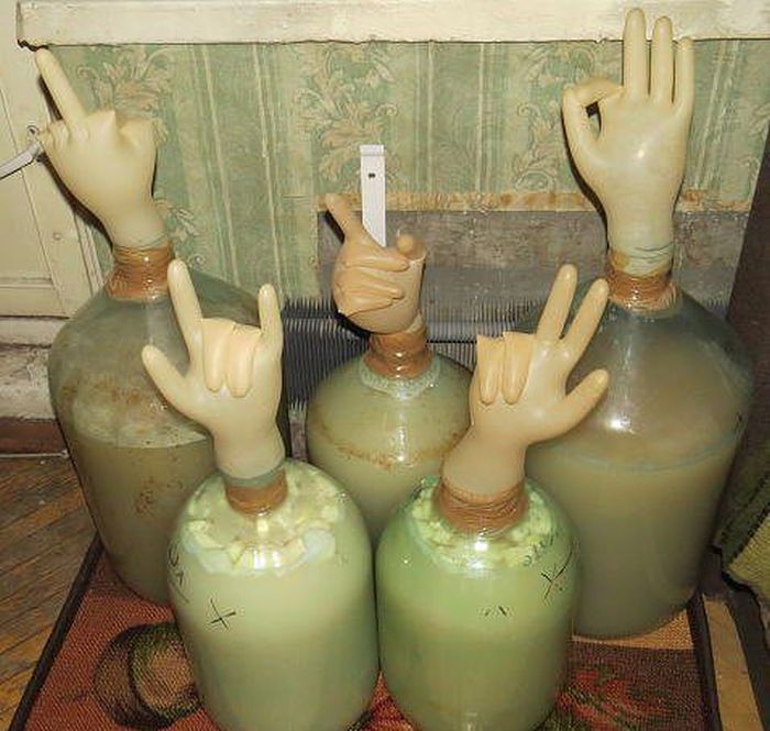 Неофициальные алкогольные напитки 80-х Неофициальные алкогольные напитки 80-х