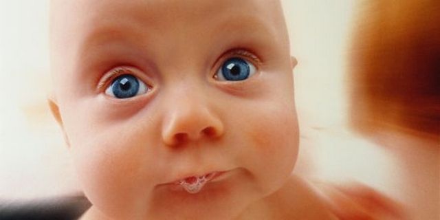 Слюна Невероятные факты о человеческом теле. Функции организма Слюна Невероятные факты о человеческом теле. Функции организма