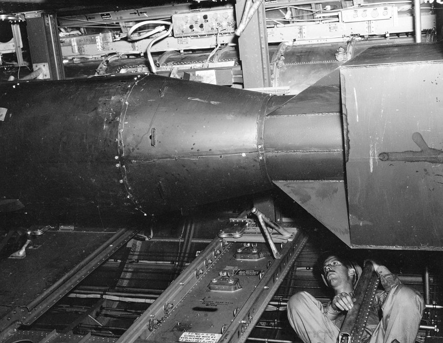 Как готовили атомные бомбы для Хиросимы и Нагасаки Как готовили атомные бомбы для Хиросимы и Нагасаки